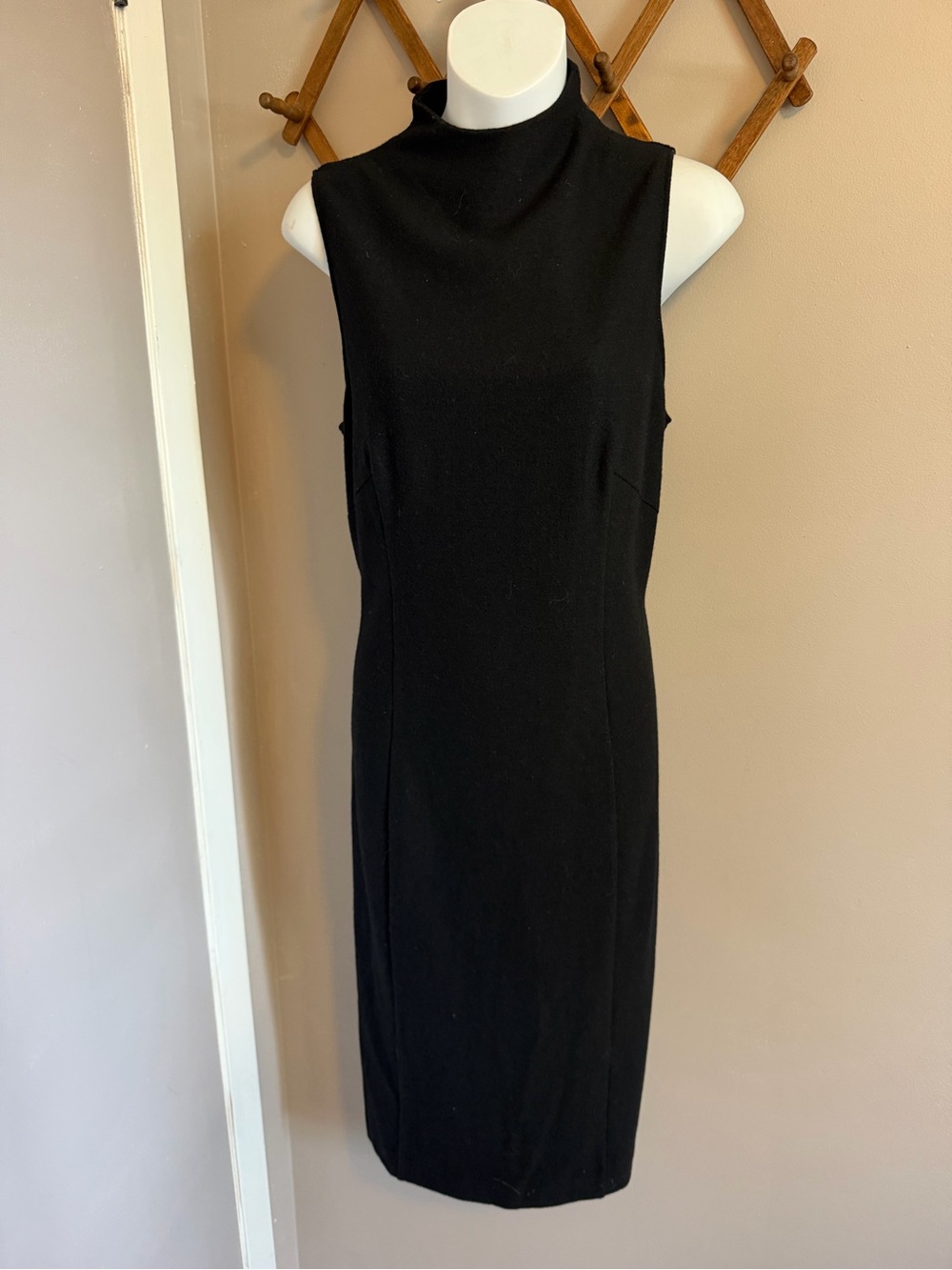 Banana Republic Black 100% Wool Sleeveless Maxi Sheath Dress 12